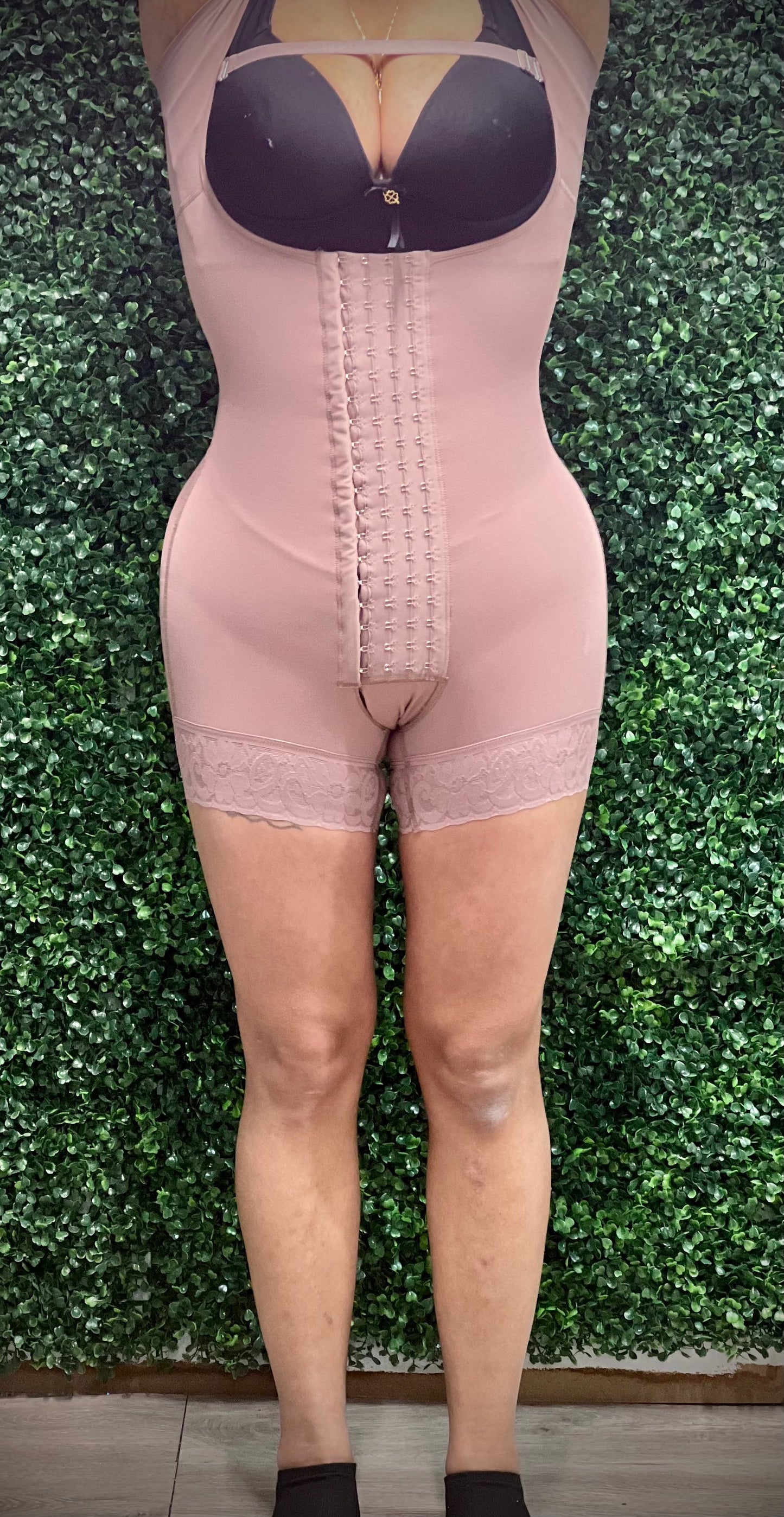 LEIDY SHORT SHAPEWEAR